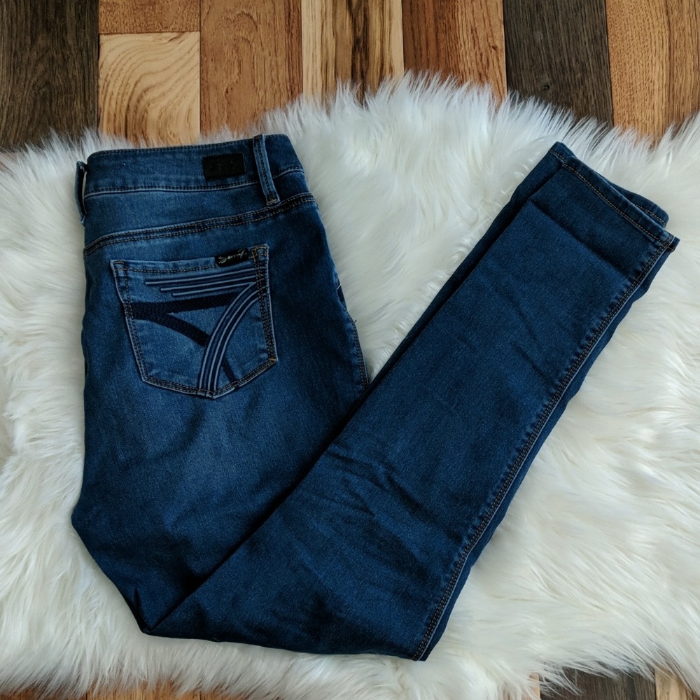 Seven7 Skin-Fit High Rise Skinny Jean
